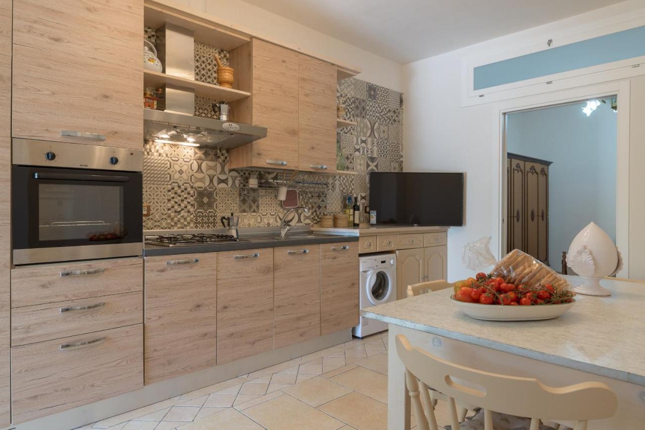 Appartamento Ortensia In Villa Mariella Ostuni Eksteriør bilde
