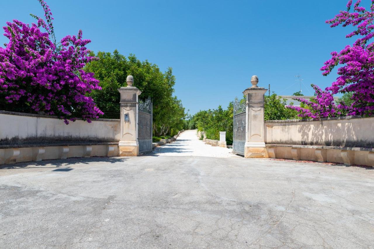 Appartamento Ortensia In Villa Mariella Ostuni Eksteriør bilde